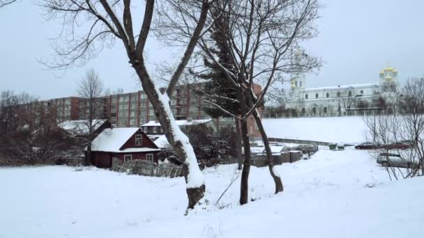 Daugavpils Łotwa Sowiecki Budynek Mieszkalny Stary Drewniany Dom Cerkiew Szersza — Wideo stockowe