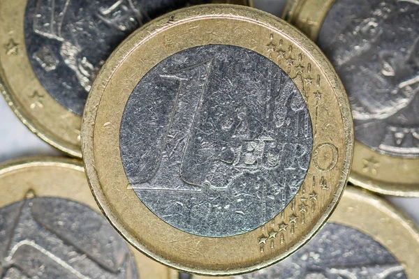 宏观中的欧元硬币 — 图库照片