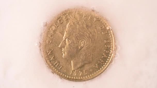 Old Peseta Coin Sphinx Spanish King Emeritus Juan Carlos Being — Stock Video