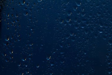 yağmur bir damla araba cam ile cam