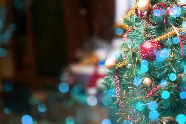 Christmas background, christmas tree in flat, copyspace — Stock Photo, Image
