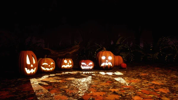 Korkunç Jack Lantern Halloween Pumpkins Perili Sonbahar Orman Arasında Karanlık — Stok fotoğraf