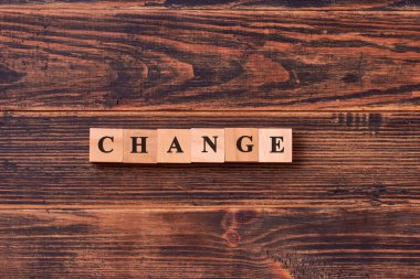 Tahta Blok 'taki Sözcük' ü değiştir. Koyu tahta arkaplan