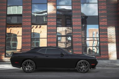 Challenger dodge siyah baskı