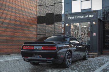 Challenger dodge siyah baskı