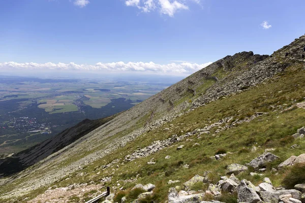 Vista Sobre Los Picos Montaña Paisaje Alpino Los Altos Tatras —  Fotos de Stock