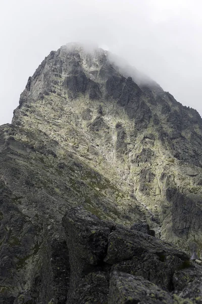 Vista Sobre Los Picos Montaña Paisaje Alpino Los Altos Tatras — Foto de Stock