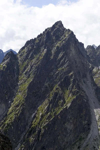 Visa Berget Toppar Och Alpina Landskapet Höga Tatrabergen Slovakien — Stockfoto