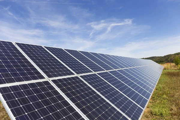 Yatay yaz aylarında Solar Power Station