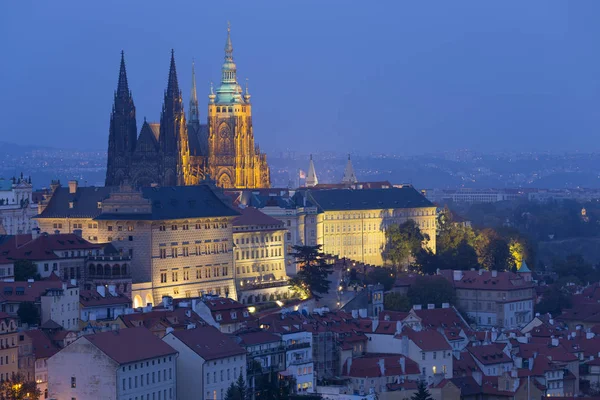 Nacht Prague City Met Gotische Castle Tsjechië — Stockfoto
