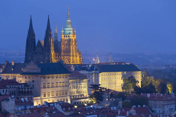 Nacht Prague City Met Gotische Castle Tsjechië — Stockfoto