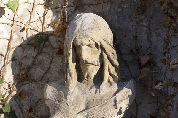 Estatua Histórica Sobre Antiguo Cementerio Praga República Checa —  Fotos de Stock