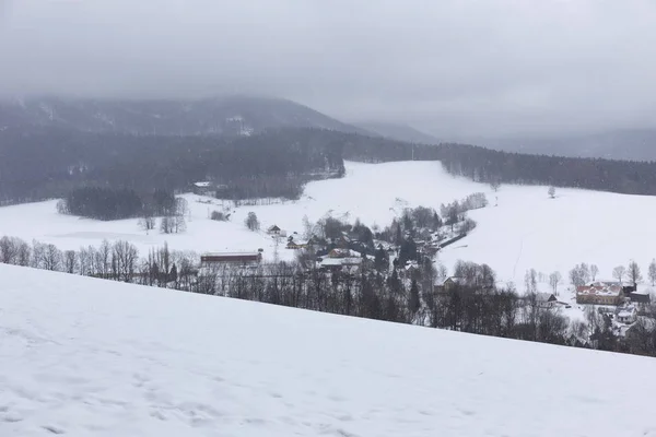 捷克吉泽尔斯克山脉波希米亚北部雪 — 图库照片