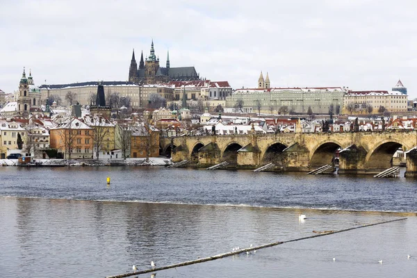 Snowy Prague Lesser Town Prague Castle Charles Bridge Czech Republic — стоковое фото