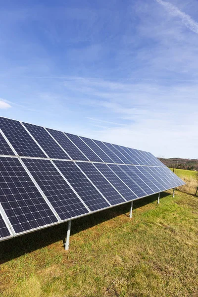 Solar Power Station Early Spring Meadow — Stock Photo, Image