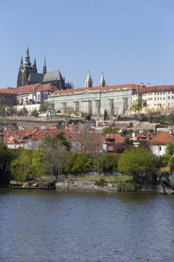 Vltava Nehri üzerinde Sunny Prag City, Çek Cumhuriyeti