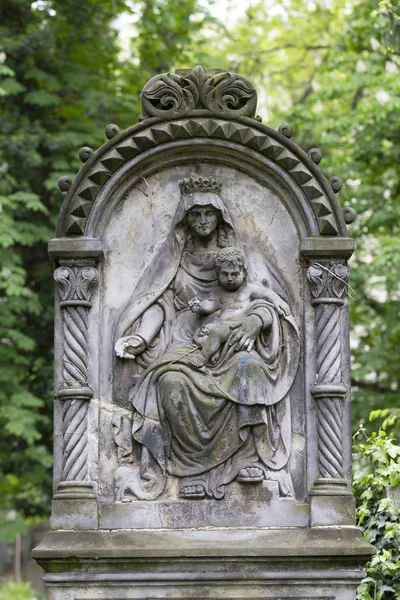 Heykelleri Ile Gizem Bahar Eski Prag Mezarlığı Çek Cumhuriyeti — Stok fotoğraf