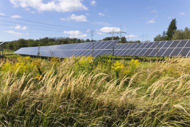Yatay yaz aylarında Solar Power Station