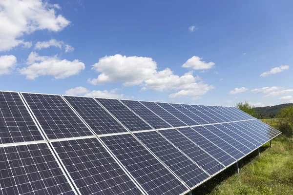 Yatay yaz aylarında Solar Power Station