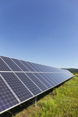 Solar Power Station yaz çayır 