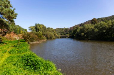 Slav Kalesi, Sazava Nehri üzerindeki St. Kliment Kilisesi, Çek Cumhuriyeti