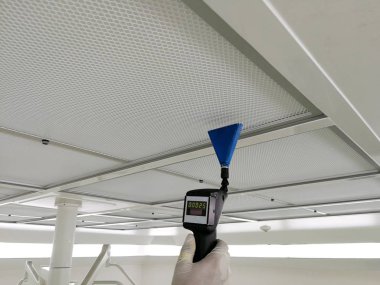 Hepa Filtrenin hava kaçağı testini tarama yumuşak odaklama - Cleanroom'da besleme havası