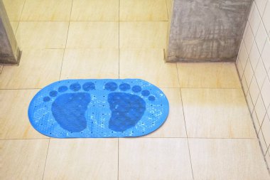 Blue PVC Suction Anti Non Slip Bath Shower Mat Foot Massage Bathroom Accessories clipart