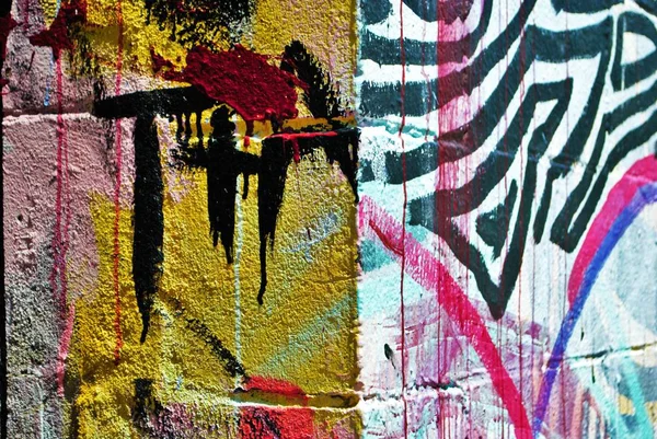 Vägg Täckt Flerfärgad Graffiti Taggar — Stockfoto