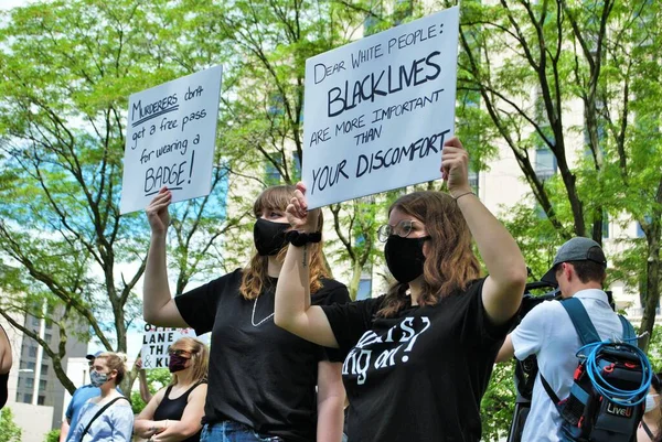 Dayton Ohio Usa 2020 Demonstranter Vid Svart Liv Materia Rally — Stockfoto