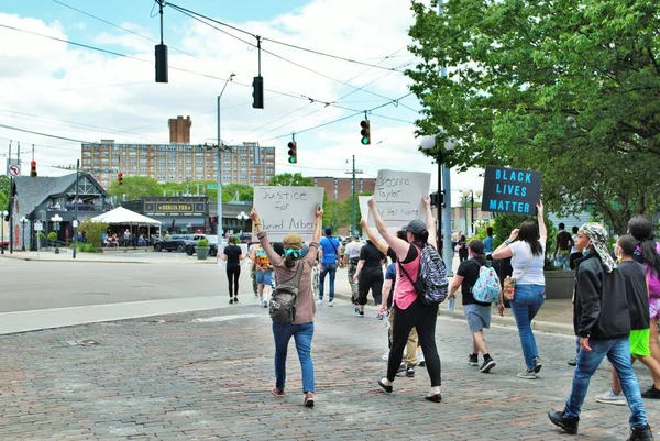 Dayton Ohio États Unis 2020 Des Manifestants Lors Rassemblement Personnes — Photo