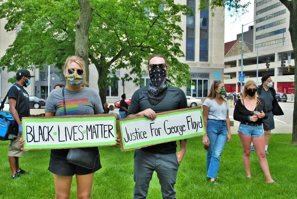 Dayton Ohio Usa 2020 Demonstranten Bei Einer Kundgebung Black Lives — Stockfoto