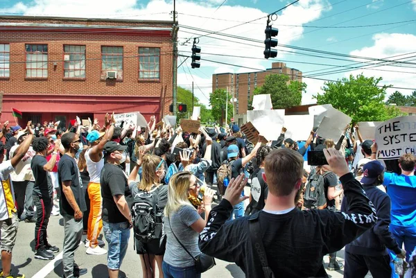 Dayton Ohio Stany Zjednoczone 2020 Protestujący Przeciwko Sprawie Czarnego Życia — Zdjęcie stockowe