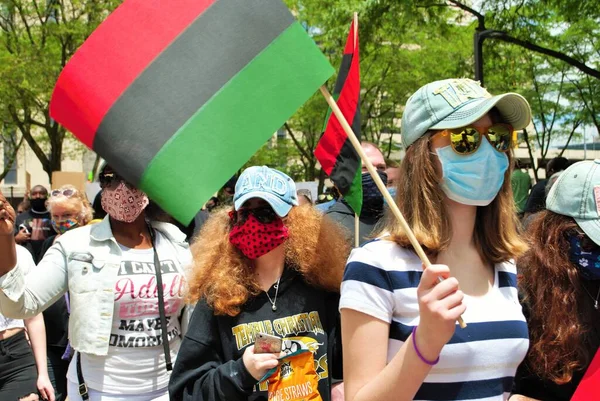 Dayton Ohio Estados Unidos 2020 Manifestantes Comício Vidas Negras Marcham — Fotografia de Stock