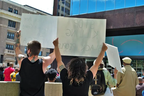 Dayton Ohio Usa 2020 Demonstranten Bei Einer Kundgebung Black Lives — Stockfoto