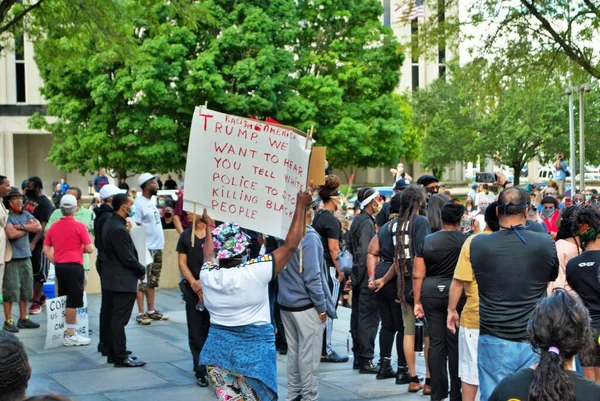 Dayton Ohio Estados Unidos 2020 Manifestantes Mitin Sobre Materia Vidas —  Fotos de Stock