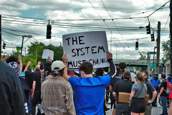 Dayton Ohio Estados Unidos 2020 Manifestantes Comício Vidas Negras Marcham — Fotografia de Stock