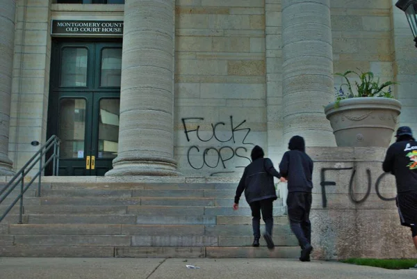 Dayton Ohio United States 2020 Court House Being Vandalized Protesters — стоковое фото