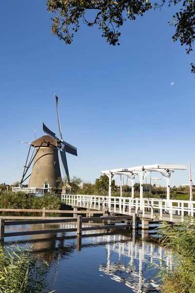 Historic Windmill Kinderdijk Netherlands Keeps Water Away Farmlands — Stock Photo, Image