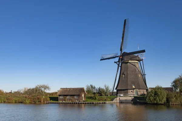 Historic Windmill Kinderdijk Netherlands Keeps Water Away Farmlands — Stock Photo, Image