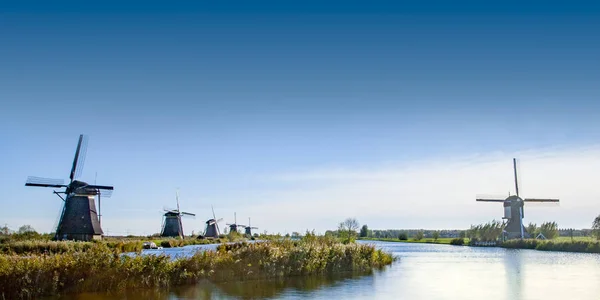 Historische Windmolen Kinderdijk Nederland Houdt Het Water Uit Buurt Van — Stockfoto