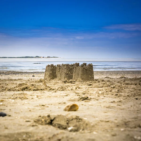 ソンム湾の砂の城 — ストック写真