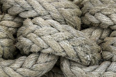 balıkçı ekipmanları açık havada kurutma