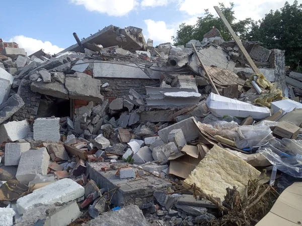 Edificio Destruido Terremoto Pila Escombros Escombros Vertedero —  Fotos de Stock