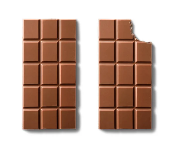Vista superior de barras de chocolate con leche. Aislado sobre fondo blanco —  Fotos de Stock