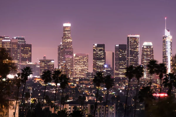 Centro de Los Ángeles skyline por la noche — Foto de Stock