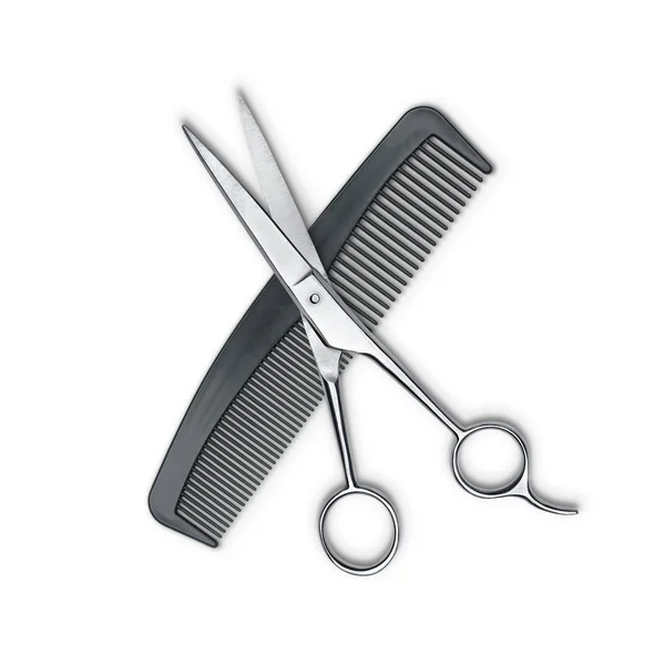 Tijeras para cortar el cabello y peine aislados en blanco — Foto de Stock