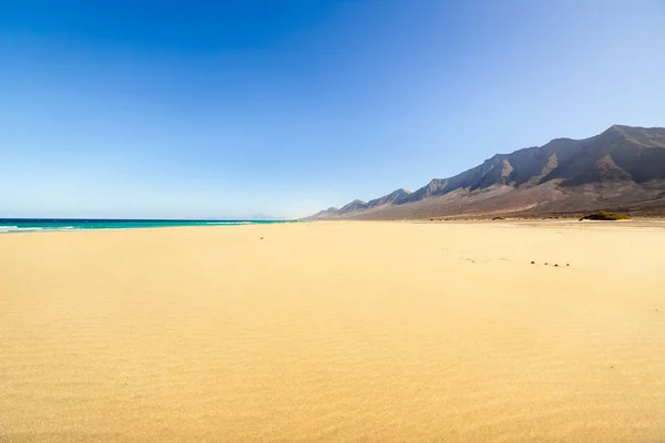 Erstaunliche Cofete Strand Mit Endlosem Horizont Vulkanische Hügel Hintergrund Und — Stockfoto