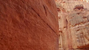 Petra Jordan Al Khazneh Görünümü - hazine, Petra antik kenti, antik Petra Helenistik dönemin Nabatean kaya kesilmiş tapınak, başlangıçta Raqmu olarak Nabataeans bilinen - tarihi şehir