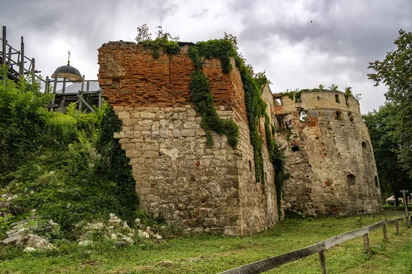Napůl Zničený Sieniawski Castle Berezhany Ternopilském Kraji Ukrajině Srpen 2019 — Stock fotografie