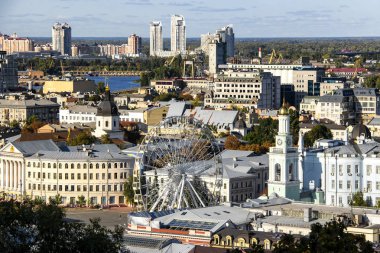 Kiev şehrinin eski Podil ilçesinin görünümü. Ukrayna, Eylül 2019